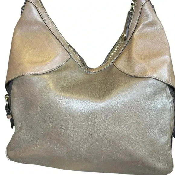 Gucci Light Brown Leather Heritage Stripe Horsebit Hobo Shoulder Bag. - Picture 2 of 16